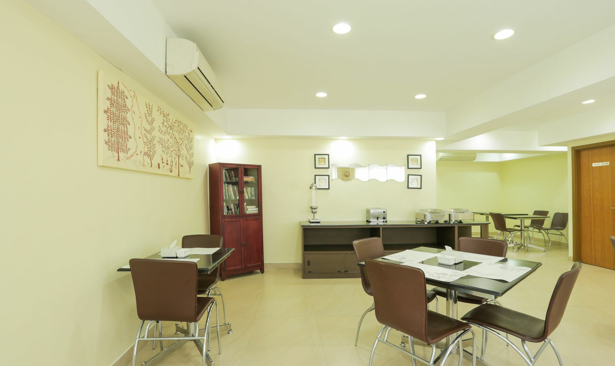 ทรีโบ เทรนด์ วีเอพีอาร์ กวินดี Hotel เชนไน ภายนอก รูปภาพ